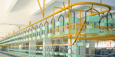 懸掛式柔性輸送線(xiàn)的應用場(chǎng)景