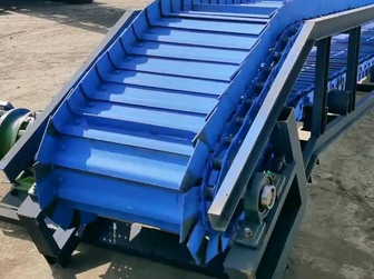 什么是鏈板輸送機？