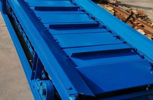 平板式鏈板輸送線(xiàn)的用在哪些地方?